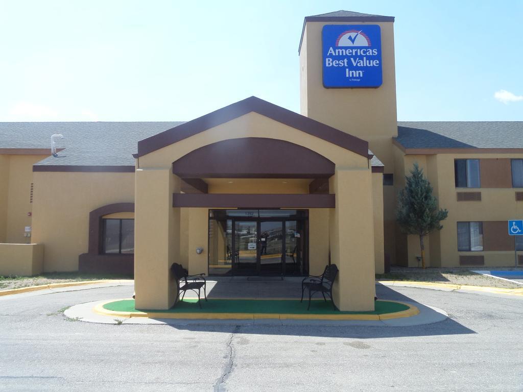Americas Best Value Inn Rawlins Extérieur photo